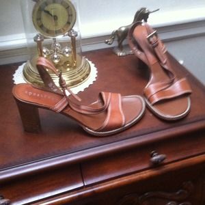 Light brown leather sandals