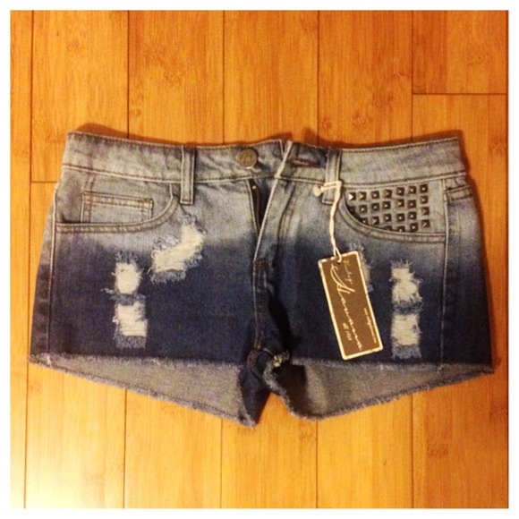 Jean studded shorts NWT