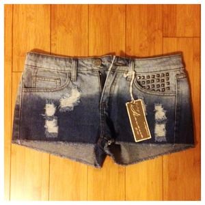 Jean studded shorts NWT