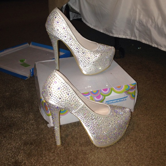 New white sequence dress heels.