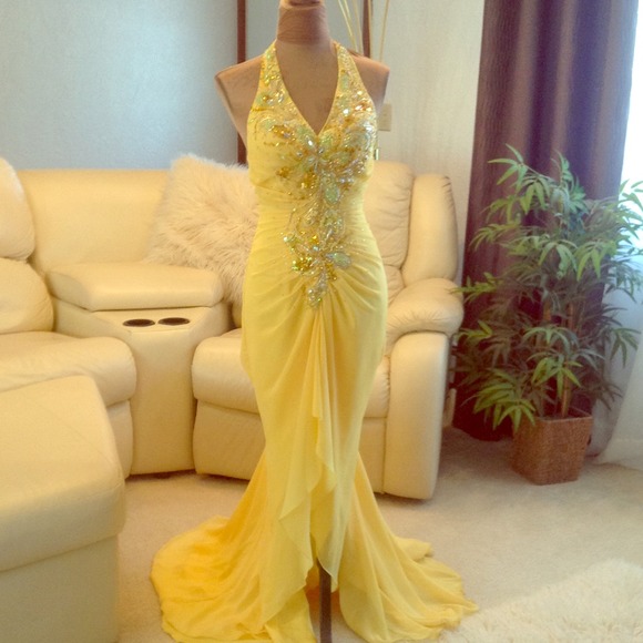 Gorgeous golden yellow gown.