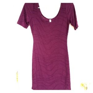 Xhilaration bodycon dress/tunic in plum color
