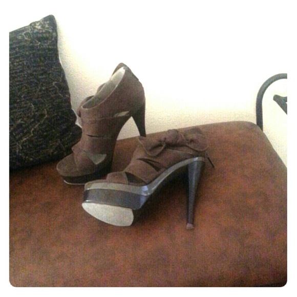 Brown suade heels