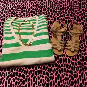 Sold Gap vneck sweater