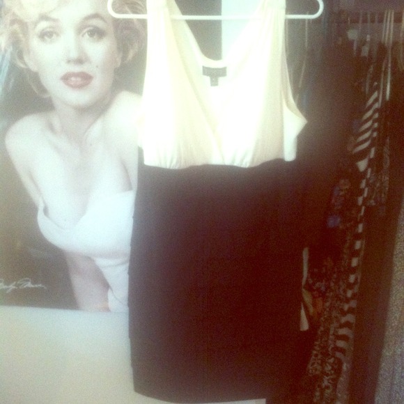 Black and white dress size 16