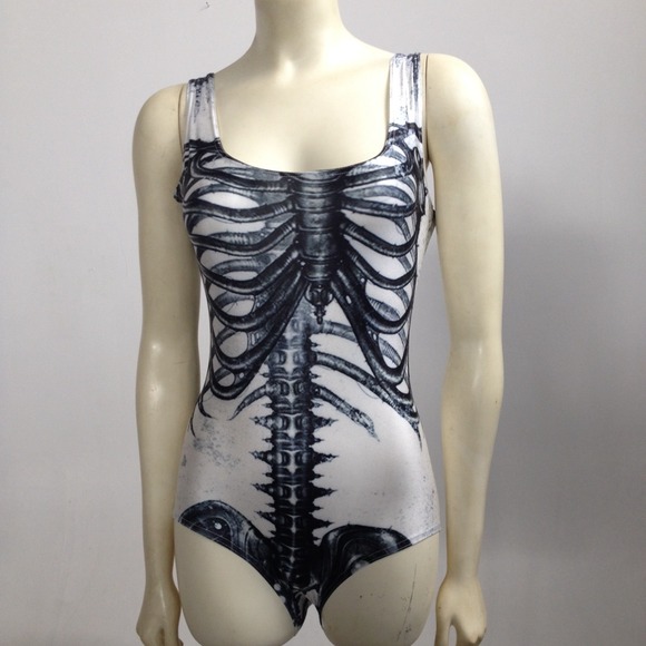 🚫BUNDLED🚫 Skeleton swimsuit NWOT