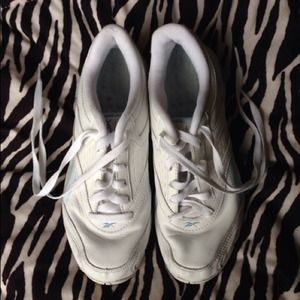 Reebok DMX MAX like new