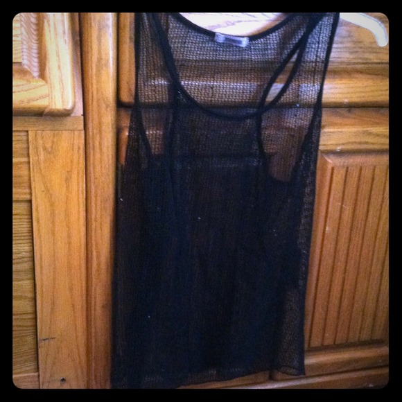 Mesh tank
