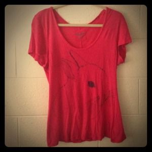 Scoop neck pink tee with bunny on it