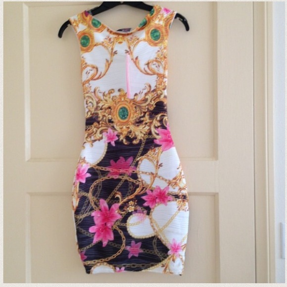 NWT beautiful dress from France - Picture 2 of 2