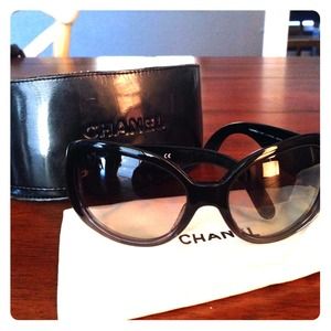 CHANEL model 5167 black sunglasses