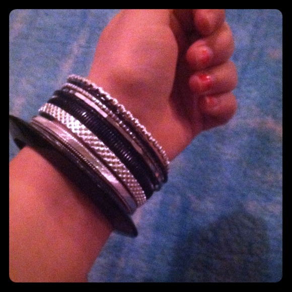 Set of 9 bracelets.
