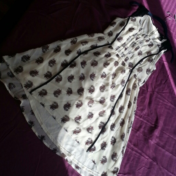 H&M dress - Picture 3 of 4