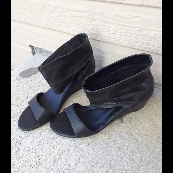 Shoes - ❌SOLD❌Faux Leather Ankle Wrap Sandal