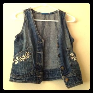 Jean Vest