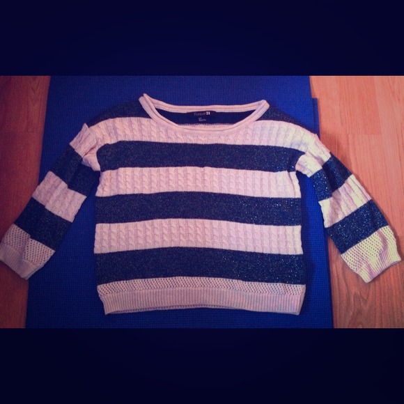 Sparkly blue and beige triped cropped sweater