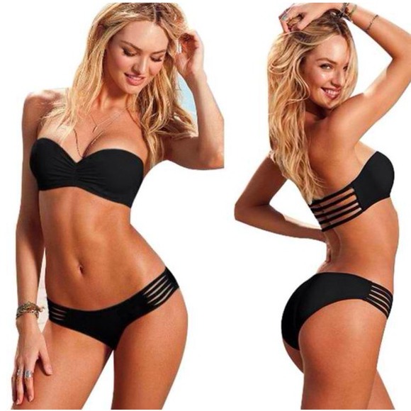 Very sexy black bikini! :)