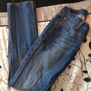 Lucky Brand Jeans with cute design!