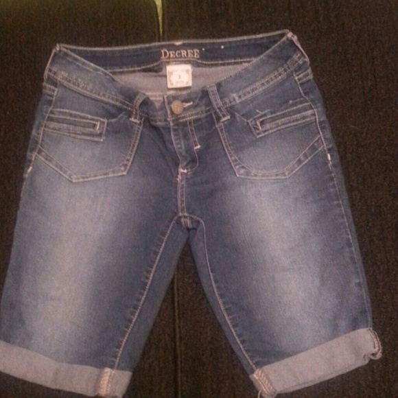 Decree  Stretch Shorts