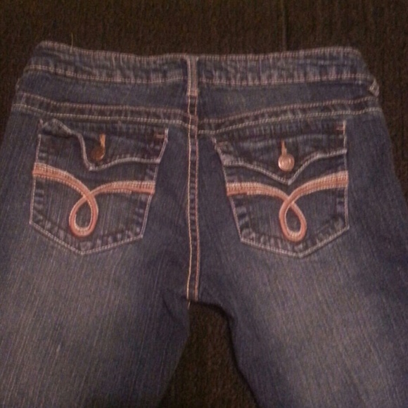 Jeans - Picture 3 of 4