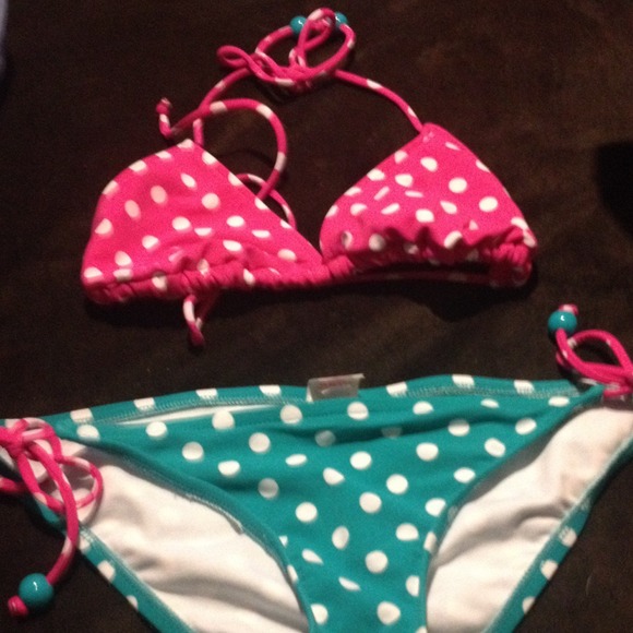 Xhilaration swimming set