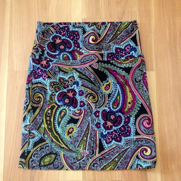 NWT wet seal body con skirt
