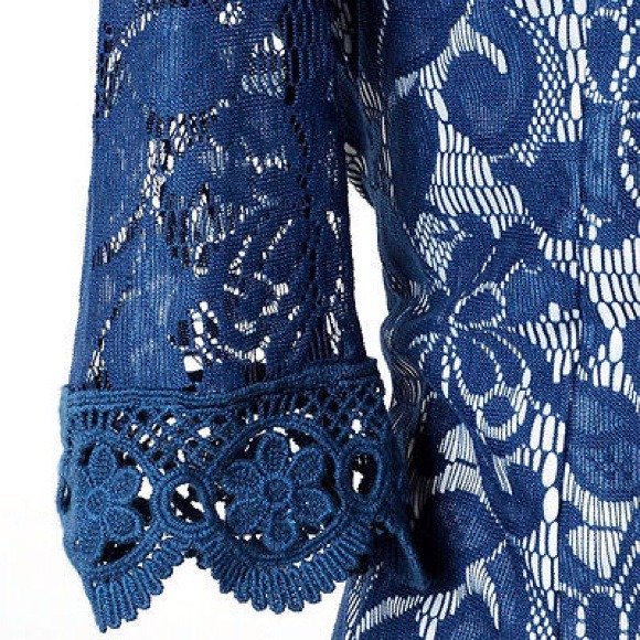 *Host Pick!!*  New lace embroidery crochet dress - Picture 3 of 4