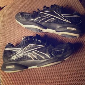 REEBOK Black Easy Tones 🎀