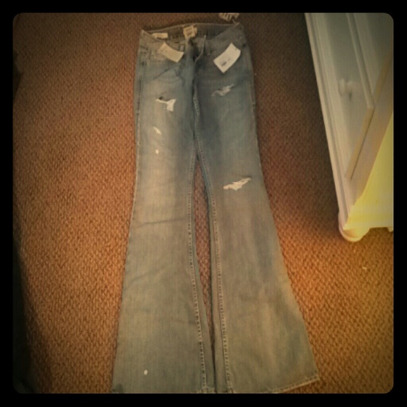 Make an offer, must sell! William Rast Jeans NWT