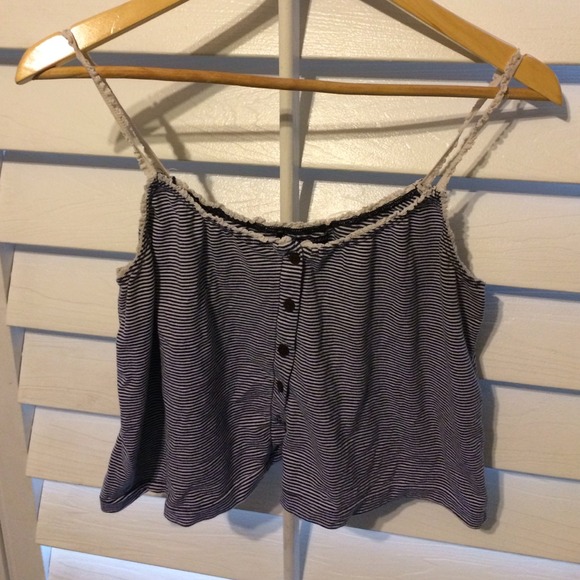 🌟SOLD🌟Rare Brandy Melville crop top