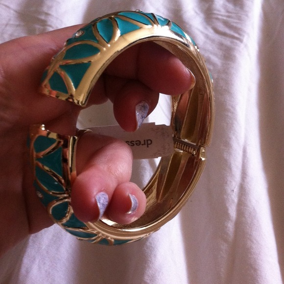 Gold & light turquoise bracelet - Picture 3 of 3