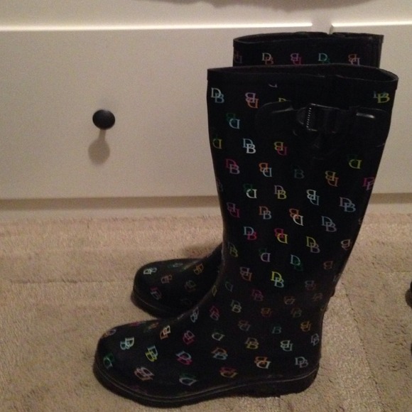 SOLD ✂️reduced✂️ D&B rainboots