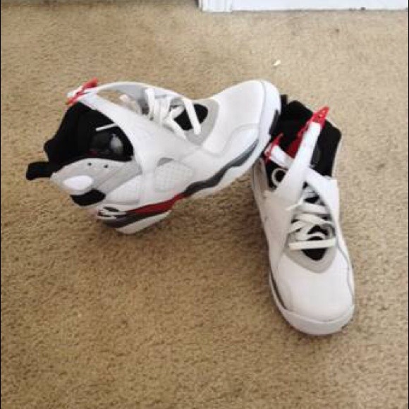 Jordan 8s 4Y