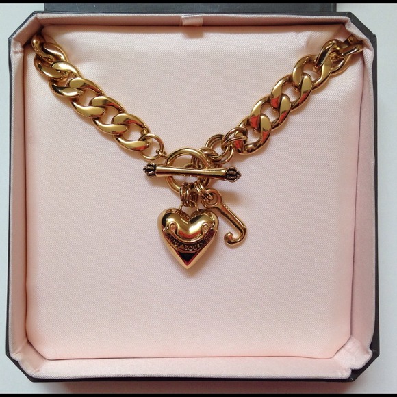 Juicy Couture Charm Necklace Gold