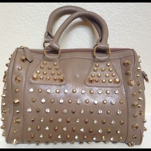 ✨PRICE REDUCED Taupe beige bag