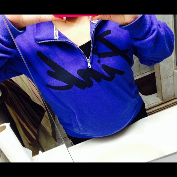 VS Pink Half zip sweater