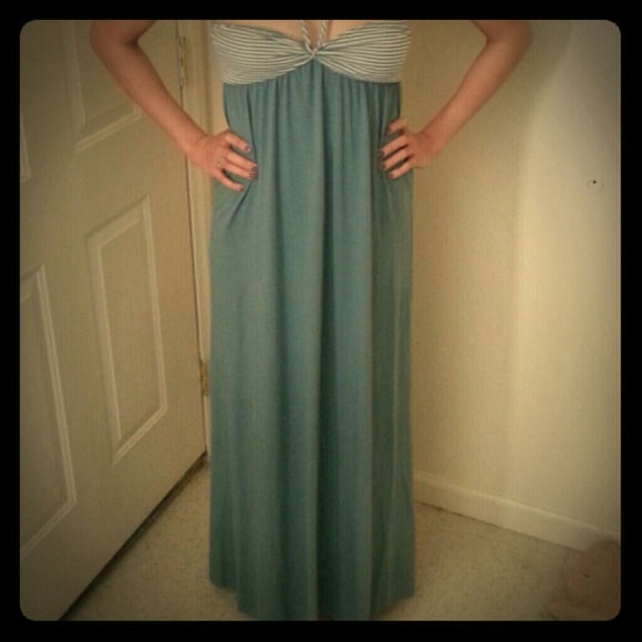 Maxi dress