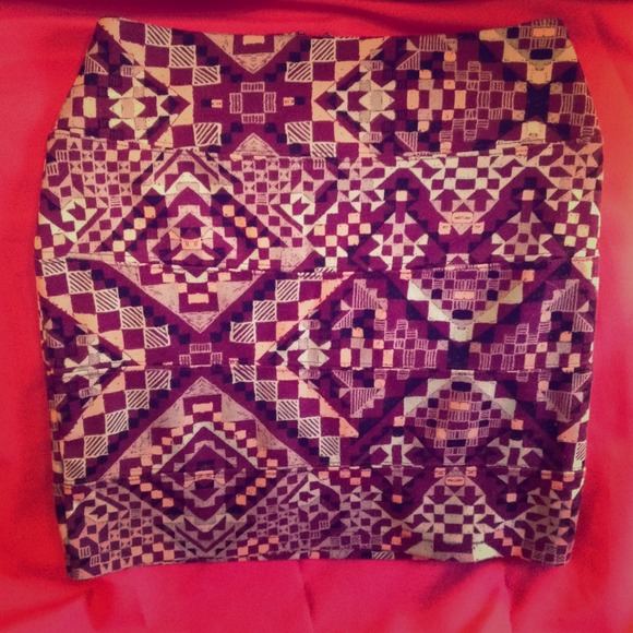 Aztec print bandage skirt<3