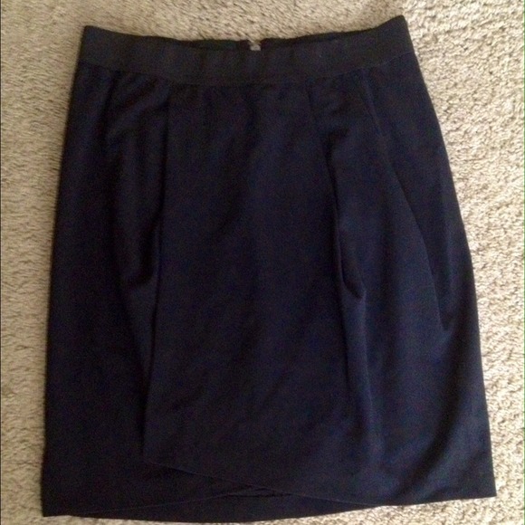 Kenneth Cole Reaction Black Skirt-sz 8 - Picture 1 of 2