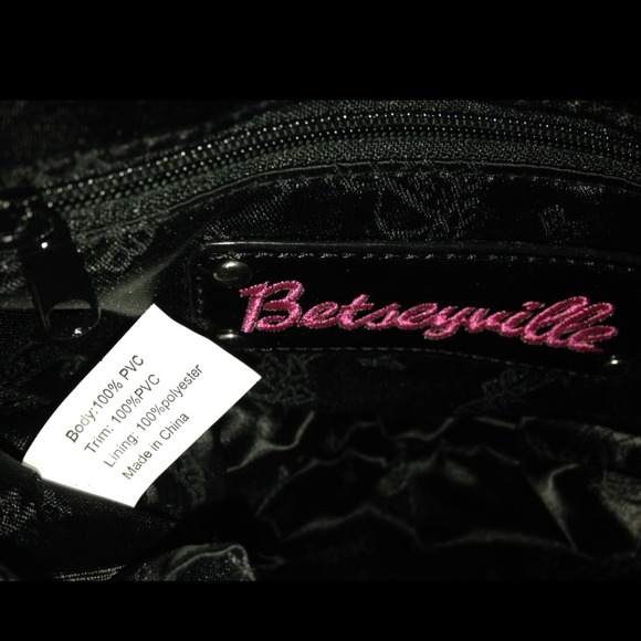 ✨PRICE REDUCED New Betsey Johnson leopard bag - Picture 2 of 2