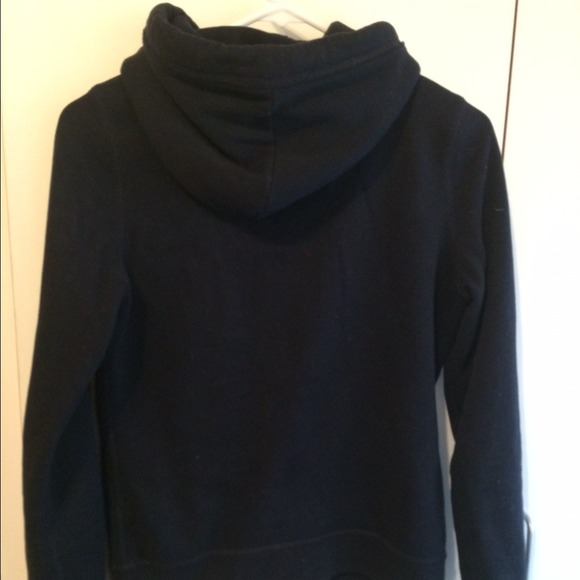 sweatershirt - Picture 2 of 2