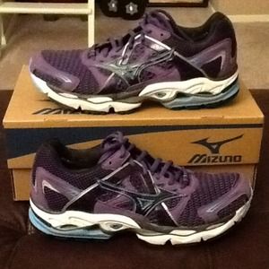 REDUCED. Wave Enigma.  Flashy and responsive.