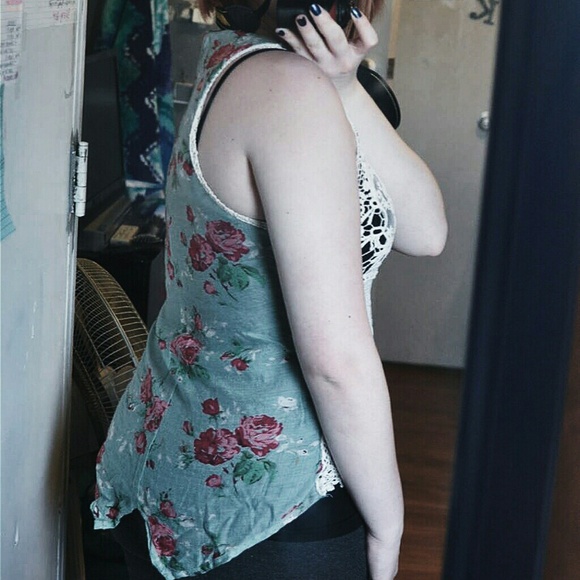 Floral Lace Tank Top