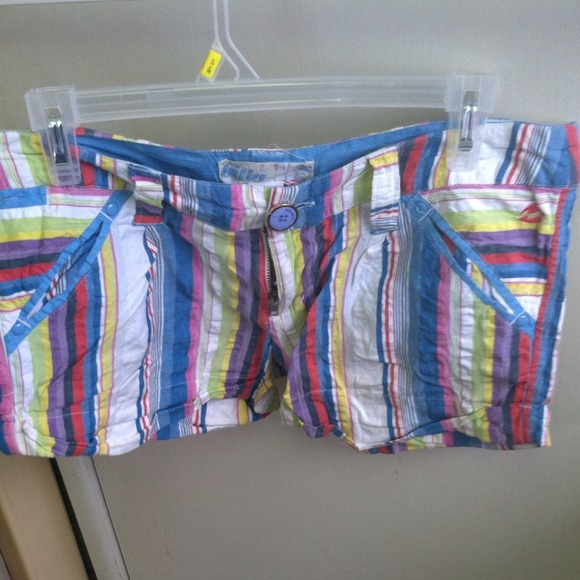Billabong shorts
