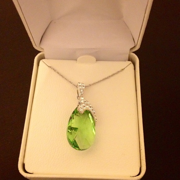 Beautiful Sterling Silver gemstone insp. necklace - Picture 1 of 2