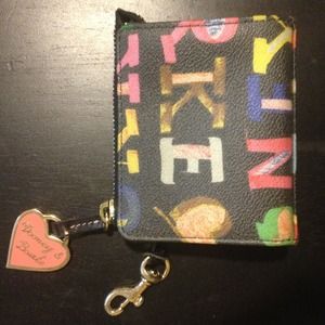 ✨REDUCED!! ✨Dooney and Bourke wallet 👛