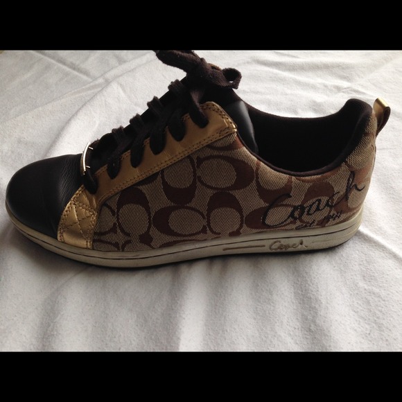 🚫SOLD🚫 Coach Sneakers size 9