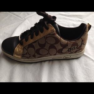 🚫SOLD🚫 Coach Sneakers size 9