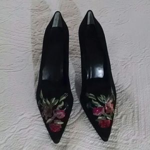 Black Sequin Toe Pumps, Size 9 1/2