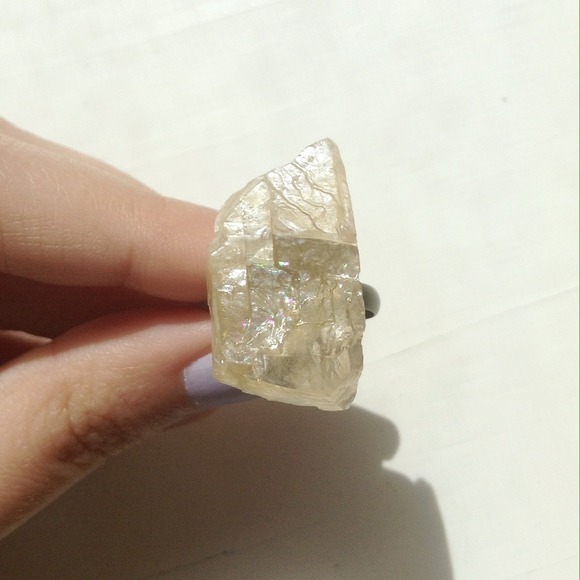 Amber Calcite Geode Ring - Picture 2 of 4